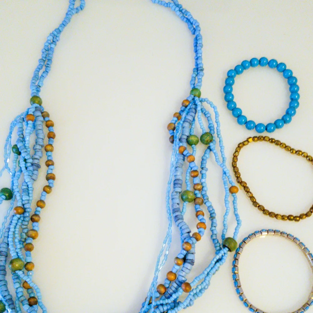 Elegant Blue and Tan Beaded Necklace